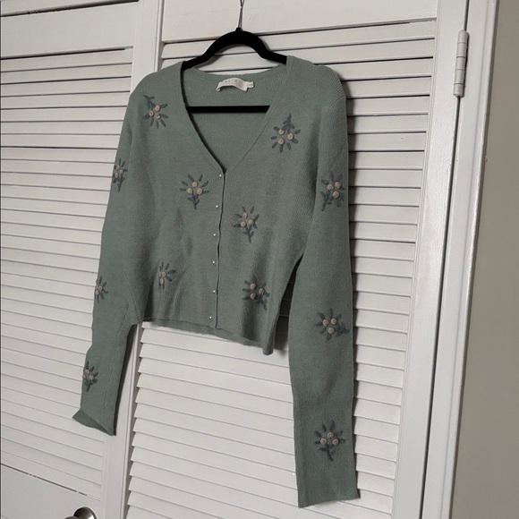 ASTR THE LABEL SAGE CARDIGAN - Picture 6 of 6